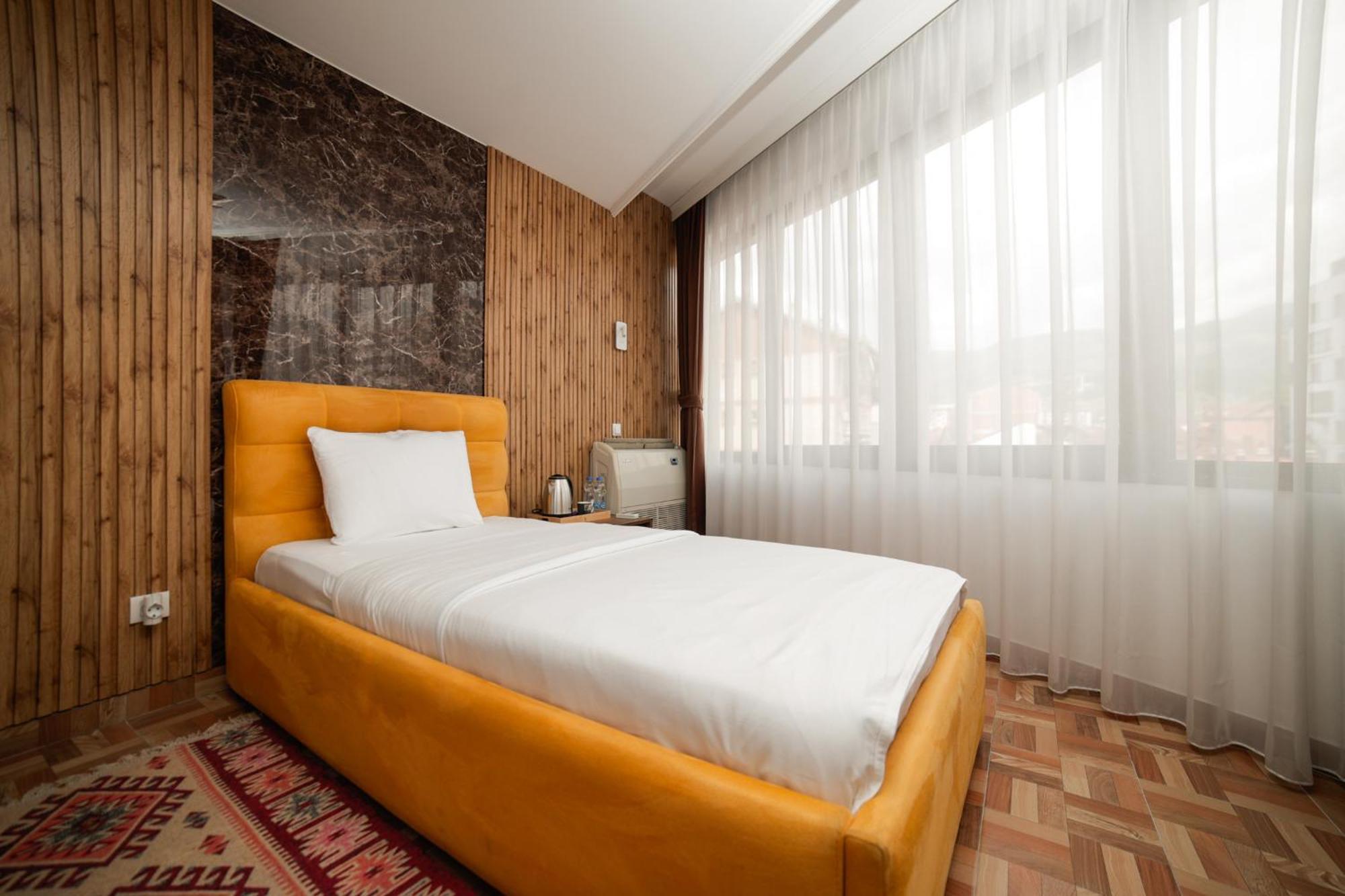 Hotel Denis Prizren Exterior photo